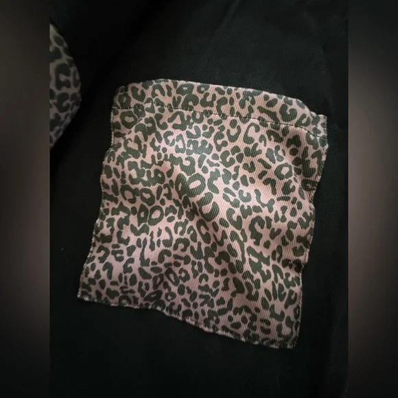 Jacket - Picture 3 of 6